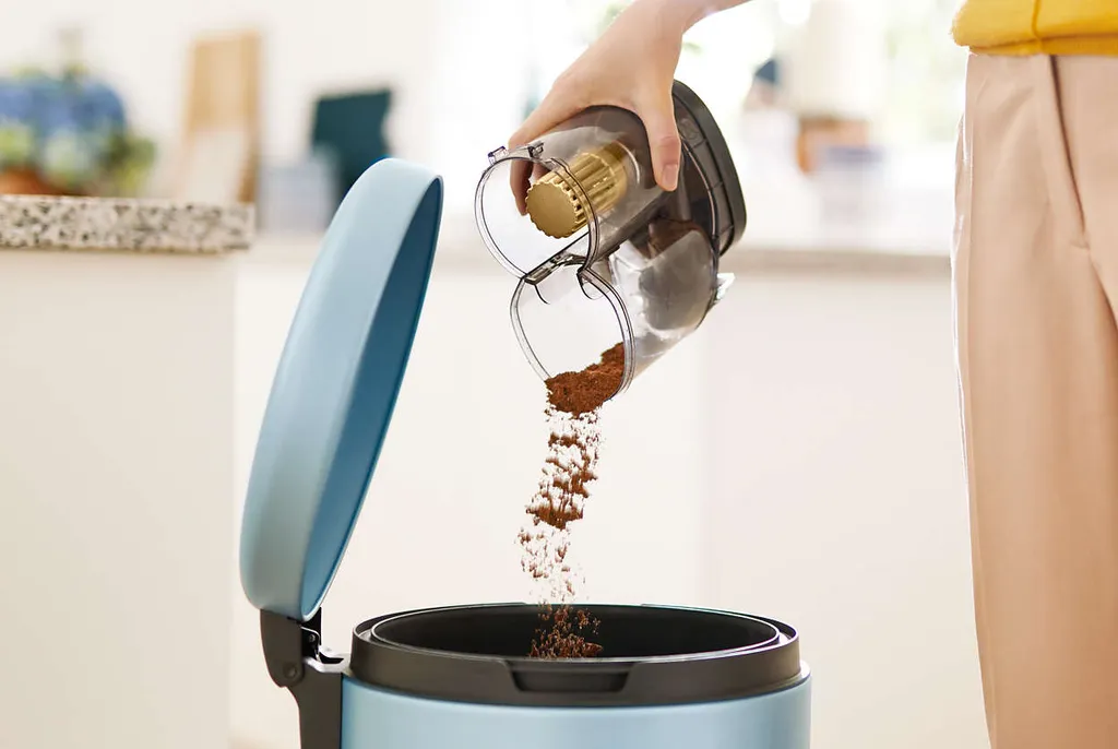 Philips SpeedPro Max 2-in-1 Kabelloser Staubsauger, 360°-Saugdüse, Inkl. Zubehör, 25.2 V, 70 Min. Akku, Blau (XC8049/01) – Bild 5