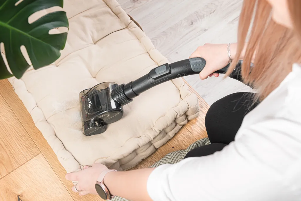 Bodenstaubsauger Ohne Beutel ETA Stormy Car Artikel-Nr.: ETA151790010 Beutelloser Staubsauger Mit Sparsamem ECO-Motor, Hoher Saugleistung Und Qualitätsfilterung. Umfangreiches Zubehör Inklusive. – Bild 10