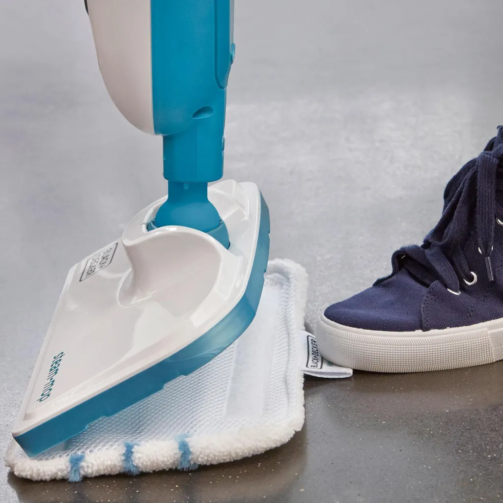 Black & Decker Black+Decker FSM13E1 Dampfbesen Steam Mop, Basic (Dampfreiniger Für Hygienische, Gründliche Sauberkeit, Abnehmbarer Stiel, Einfache Bedienbarkeit, Inkl. 1 Mikrofaser-Pad), 1300 W – Bild 10